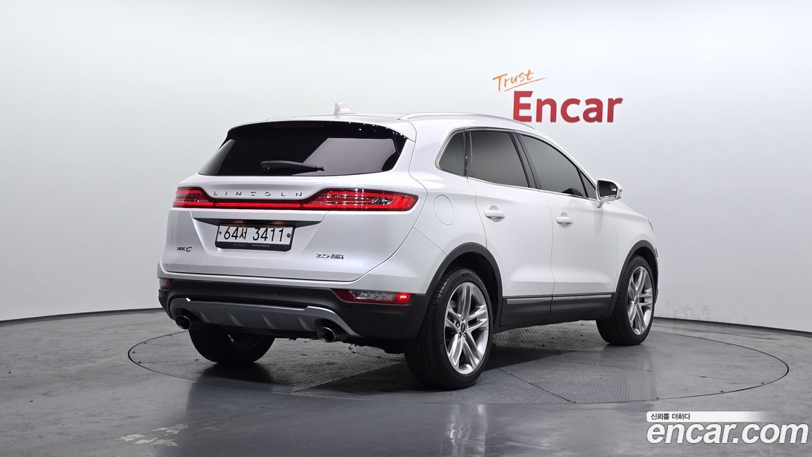 Lincoln MKC 2015