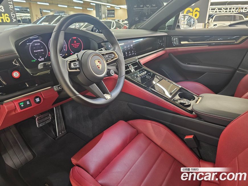 Porsche Panamera 2024