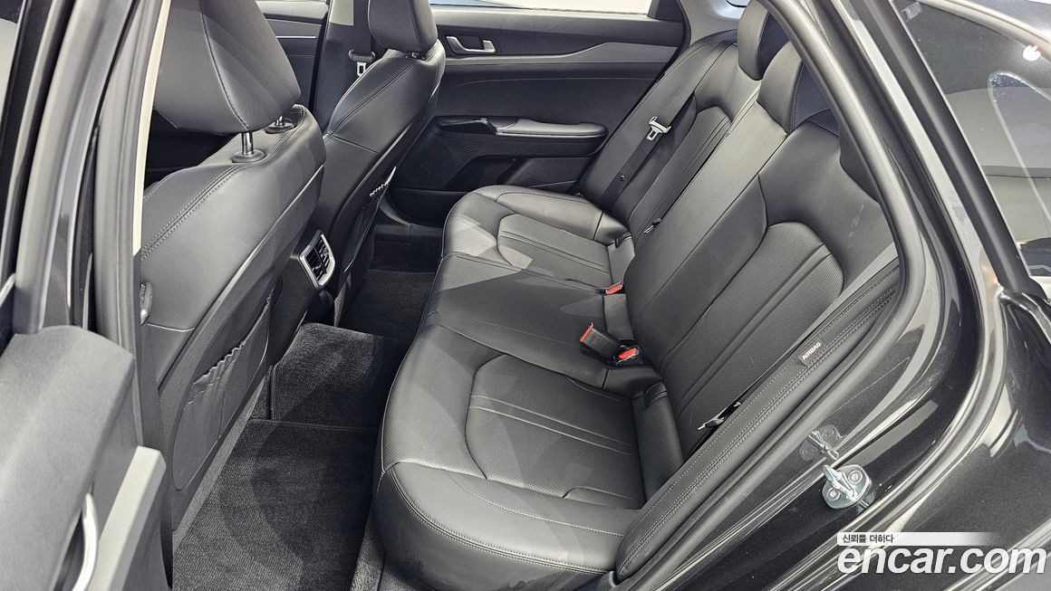 Kia K5 2023