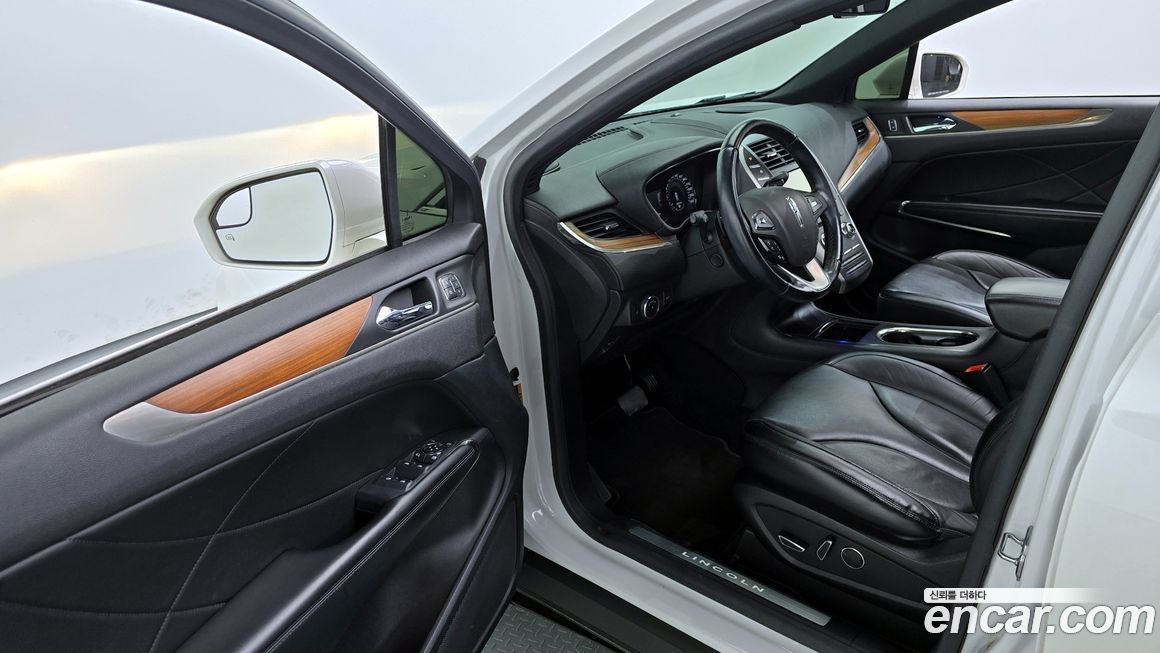 Lincoln MKC 2015
