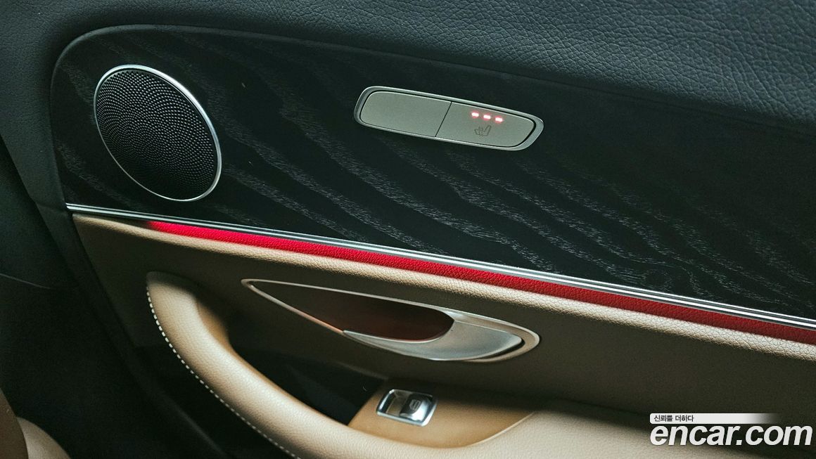 Mercedes-Benz E-Class 2020