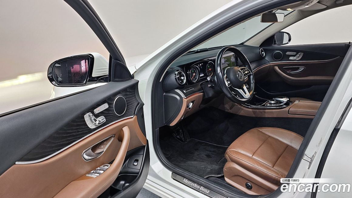 Mercedes-Benz E-Class 2020