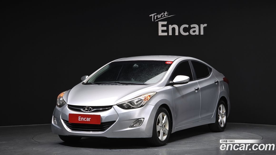 Hyundai AVANTE 2011