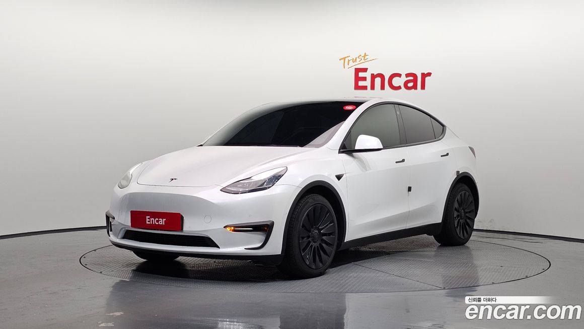 Tesla Model Y 2021