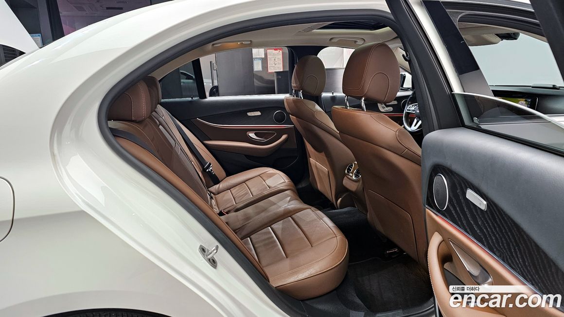 Mercedes-Benz E-Class 2020