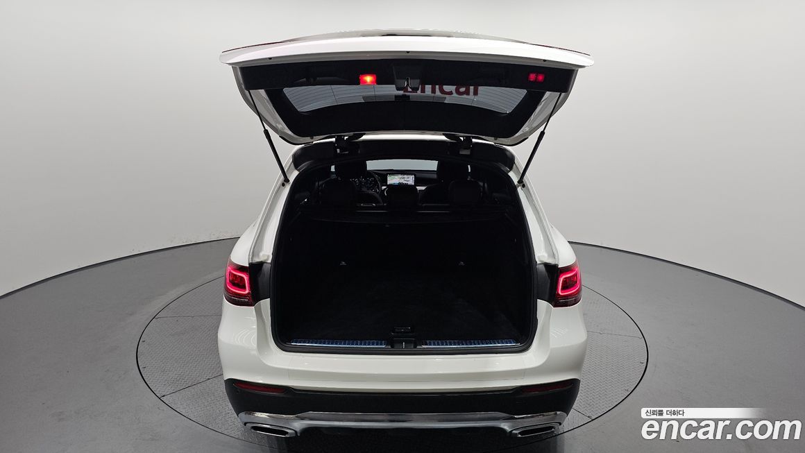 Mercedes-Benz GLC-Class 2020