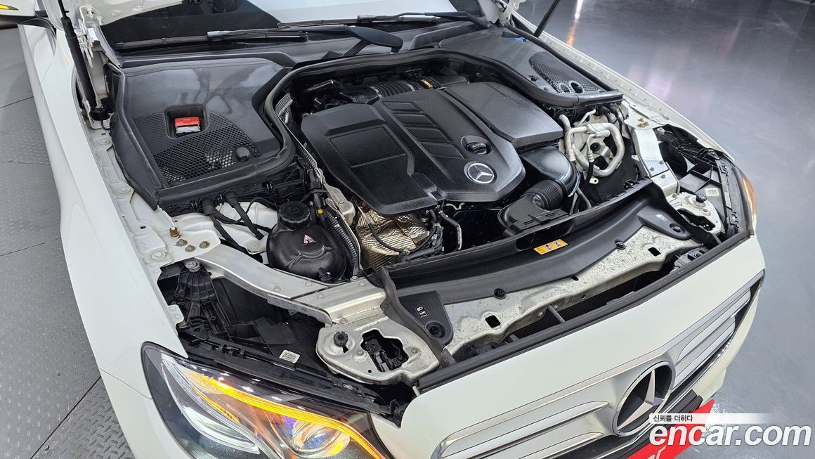 Mercedes-Benz E-Class 2020