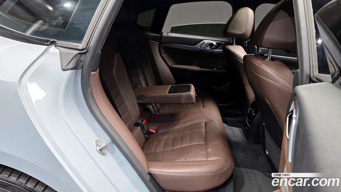 BMW i4 2023