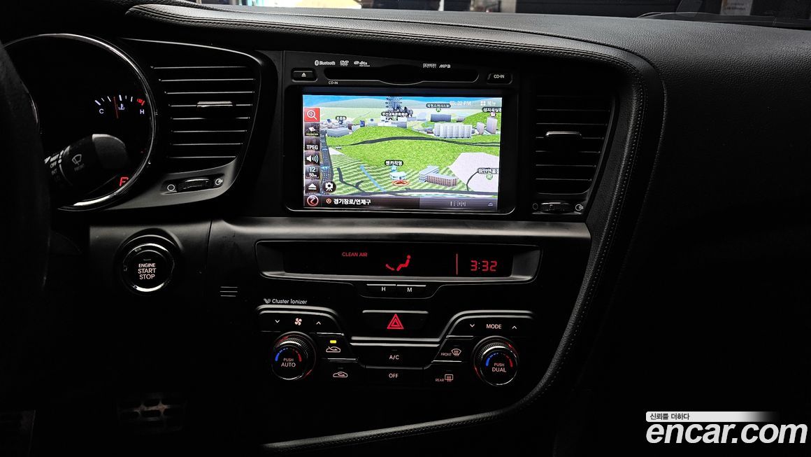 Kia K5 2012