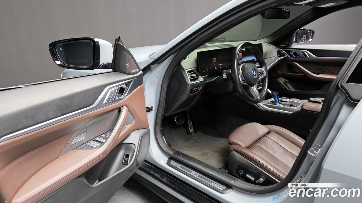 BMW i4 2023