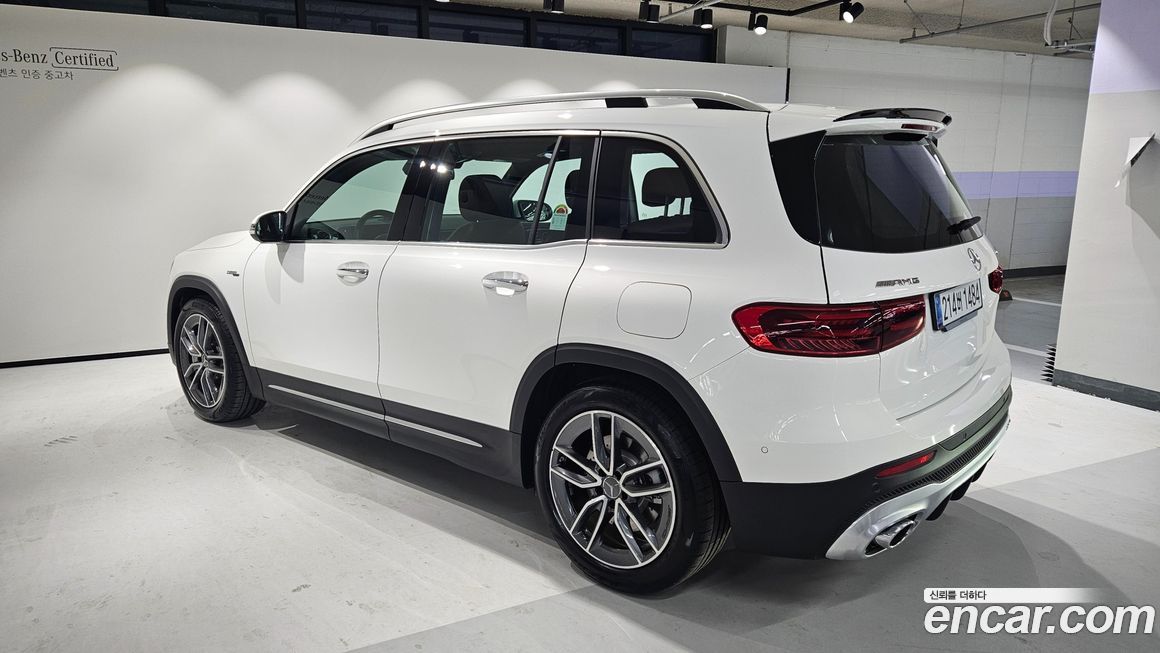 Mercedes-Benz GLB-Class 2025