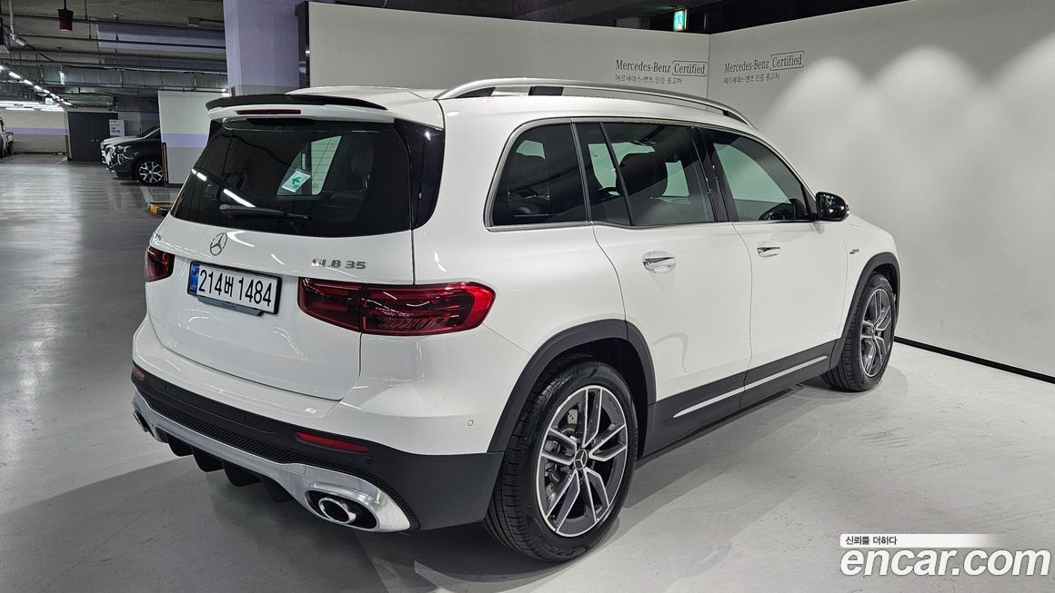 Mercedes-Benz GLB-Class 2025