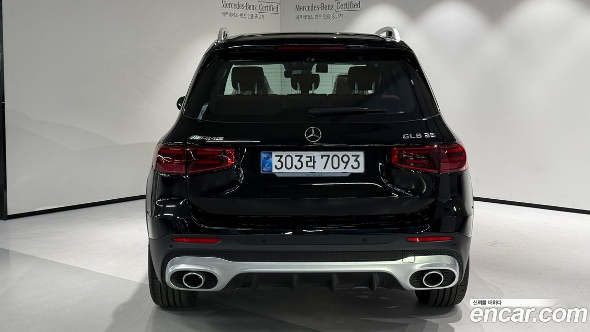 Mercedes-Benz GLB-Class 2025