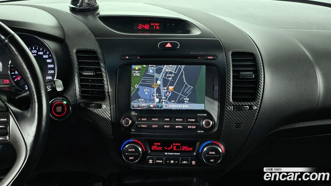 Kia K3 2015