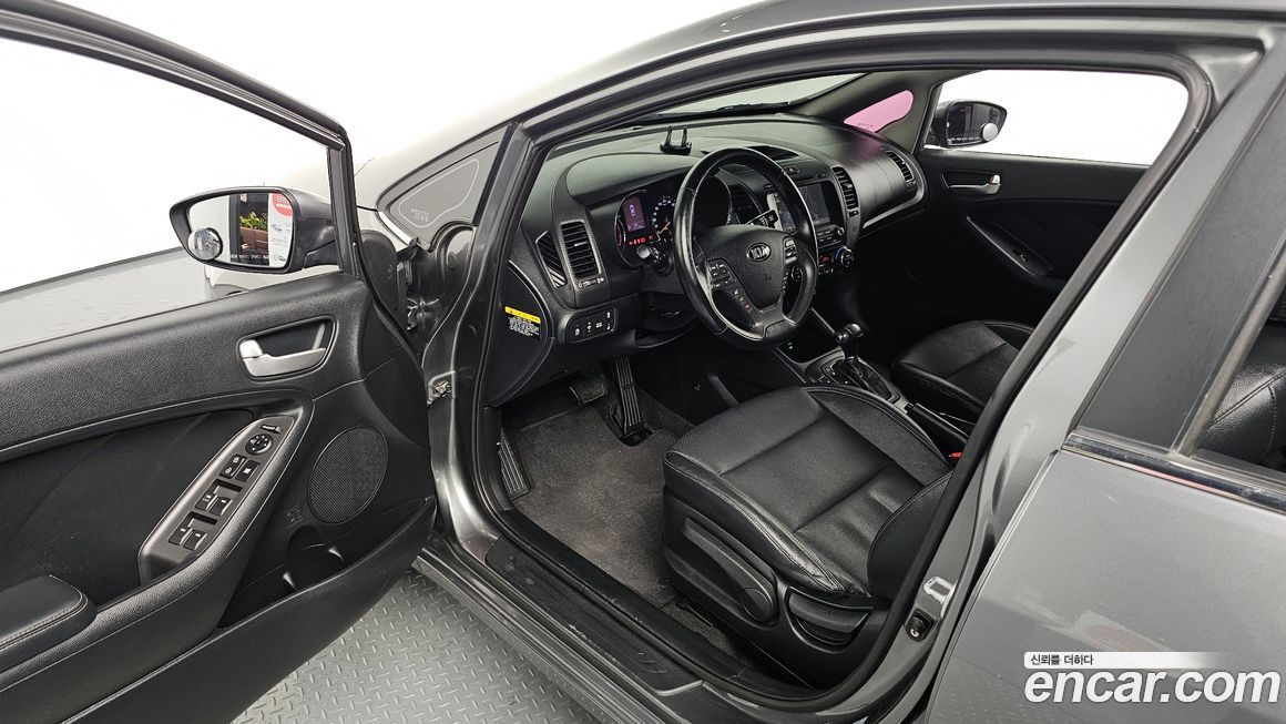 Kia K3 2015
