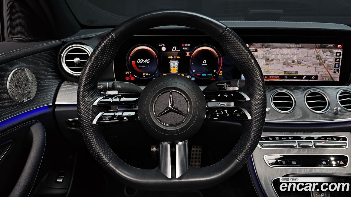 Mercedes-Benz E-Class 2023