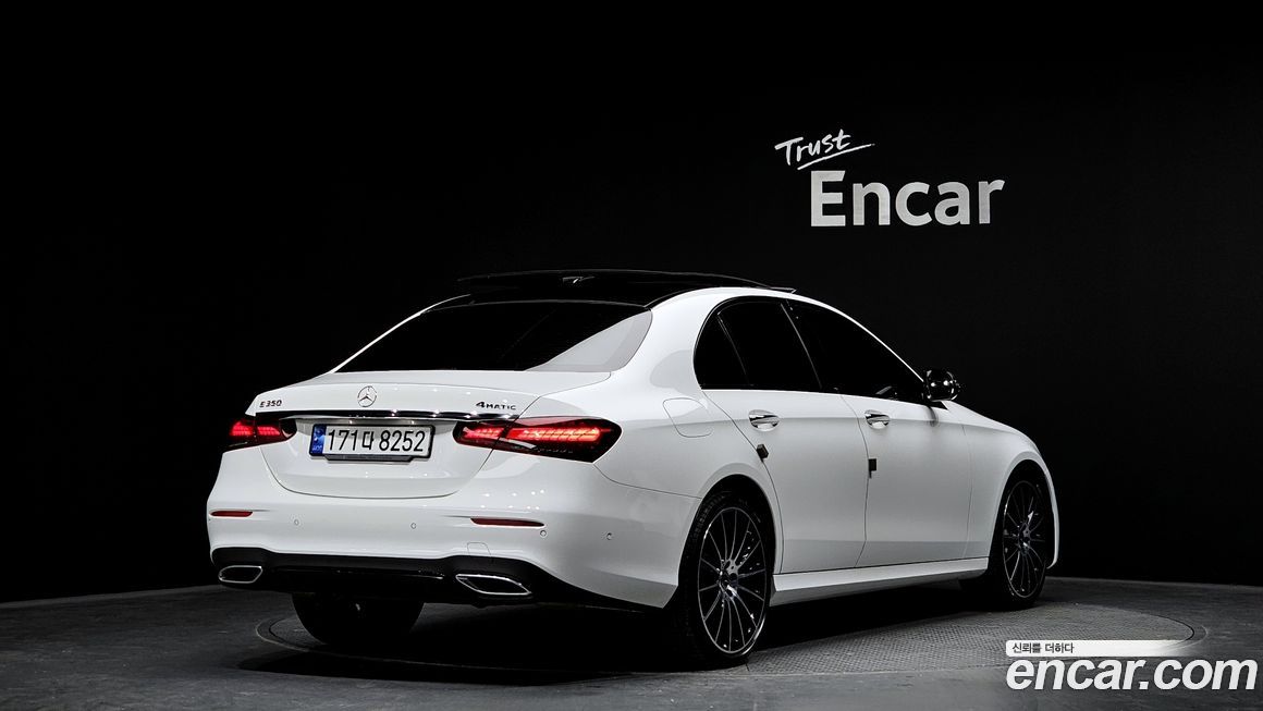 Mercedes-Benz E-Class 2023