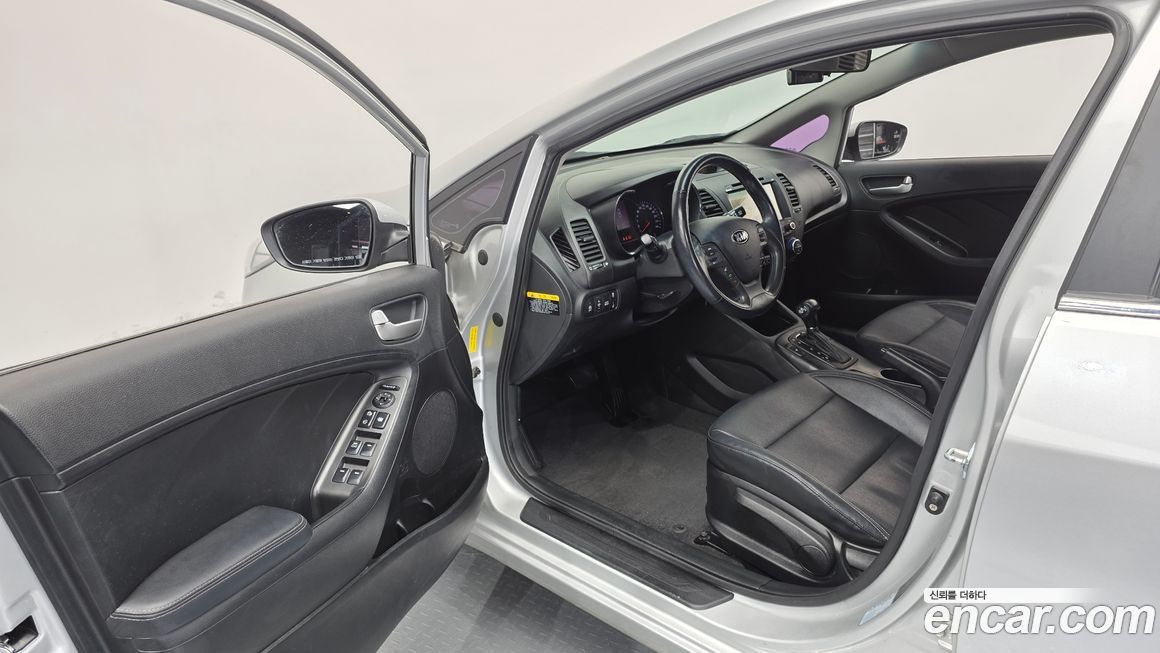 Kia K3 2014