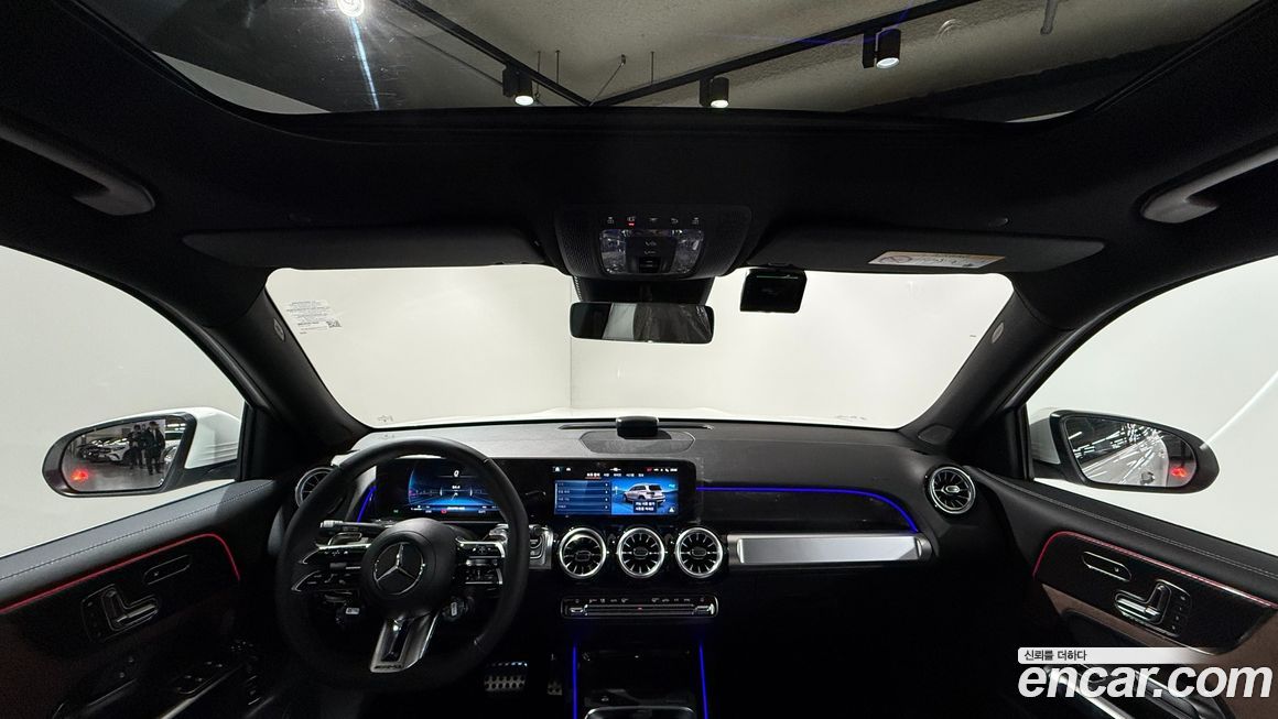 Mercedes-Benz GLB-Class 2025