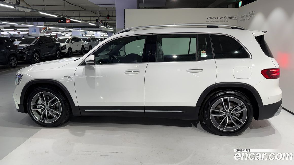 Mercedes-Benz GLB-Class 2025