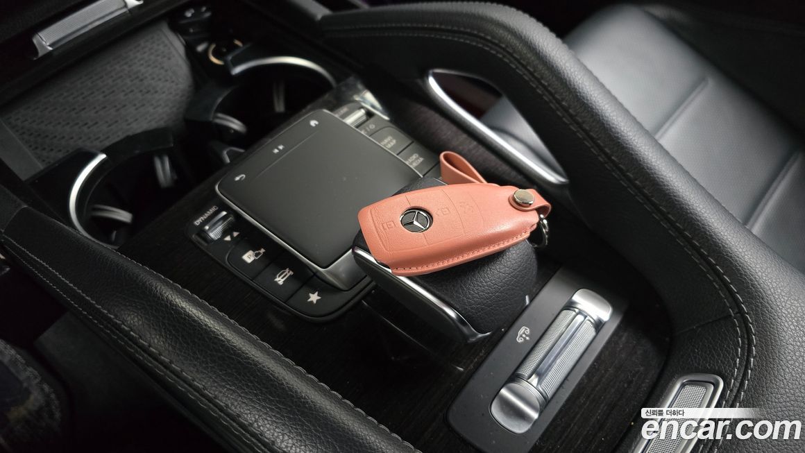 Mercedes-Benz GLE-Class 2021