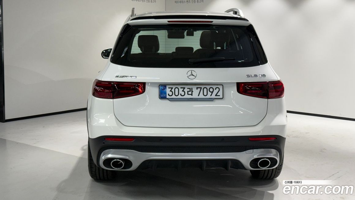 Mercedes-Benz GLB-Class 2025