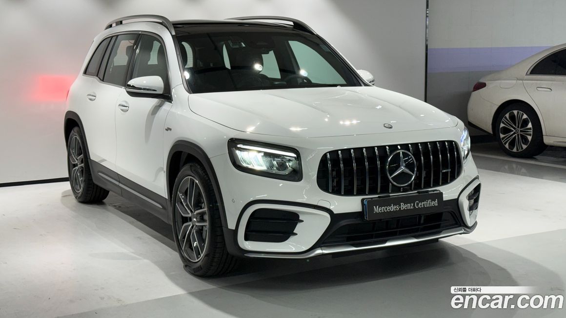 Mercedes-Benz GLB-Class 2025