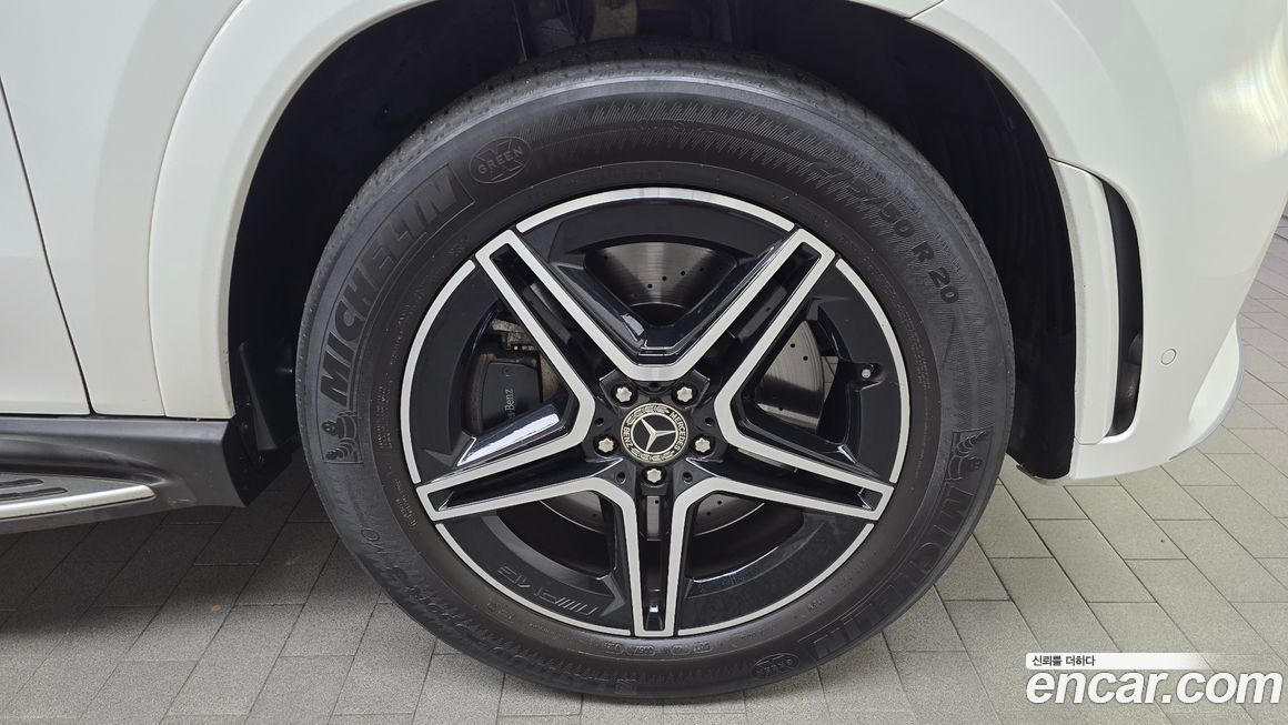 Mercedes-Benz GLE-Class 2021