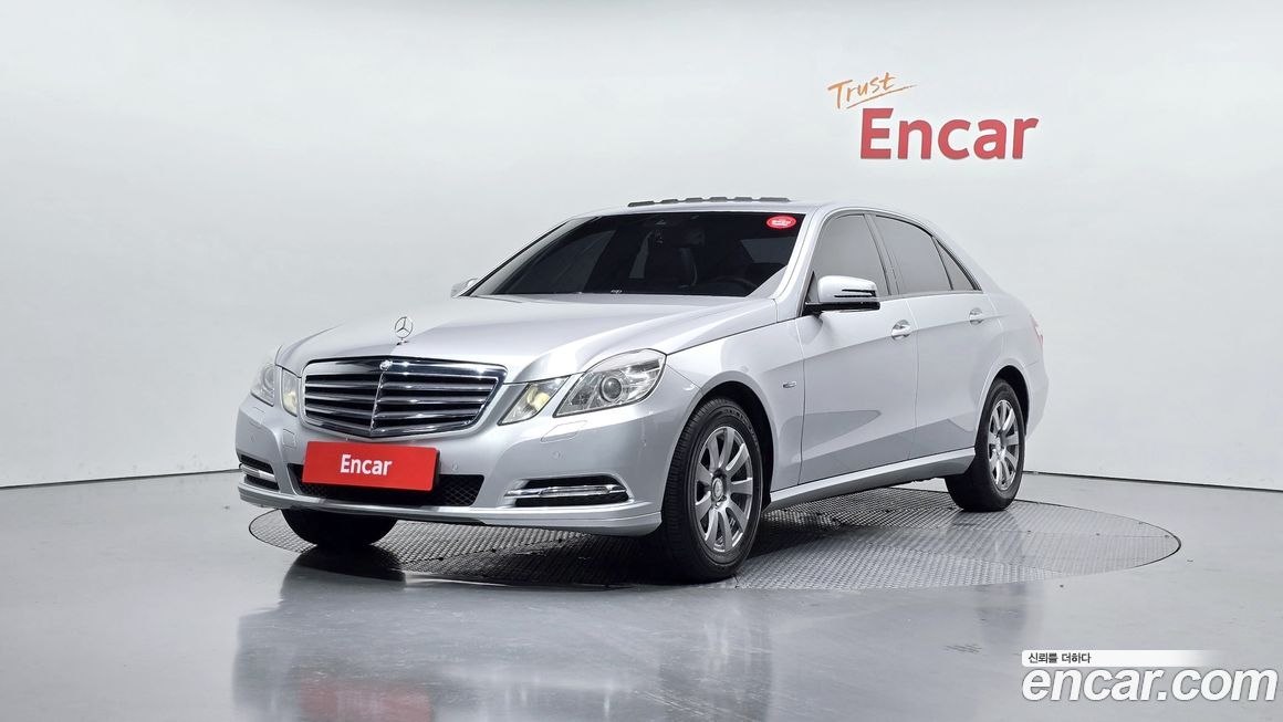 Mercedes-Benz E-Class 2011