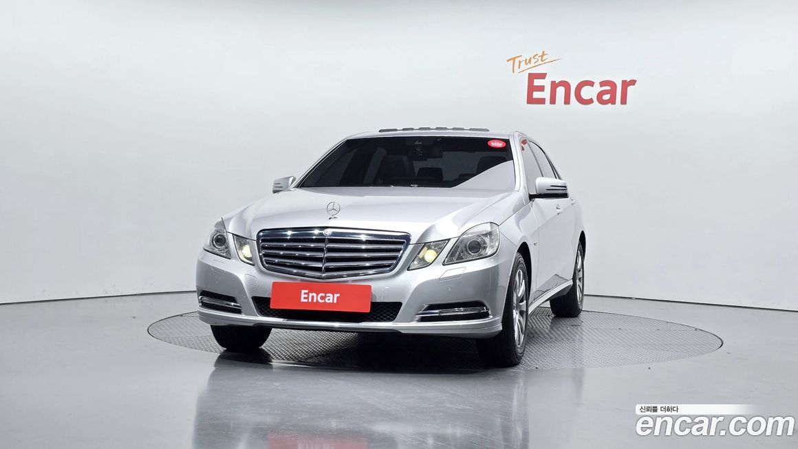 Mercedes-Benz E-Class 2011