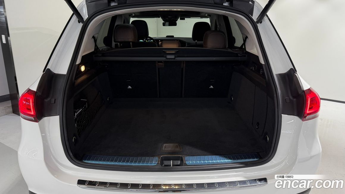 Mercedes-Benz GLE-Class 2023