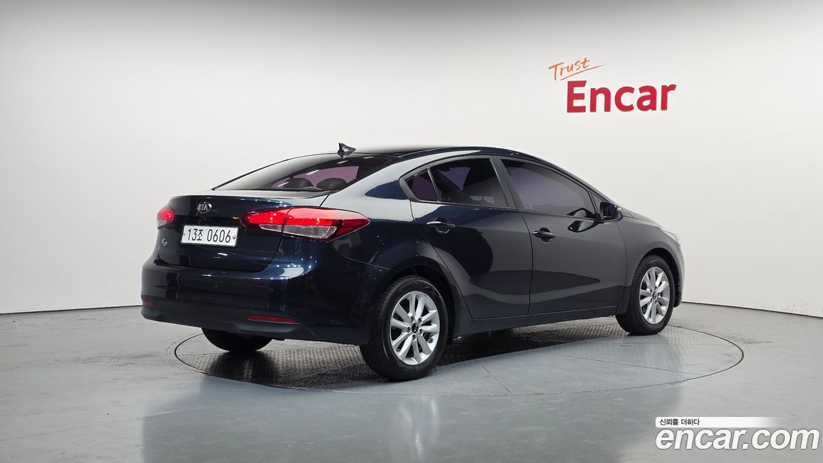Kia K3 2016