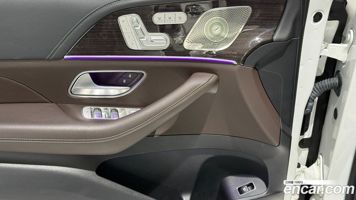 Mercedes-Benz GLE-Class 2023