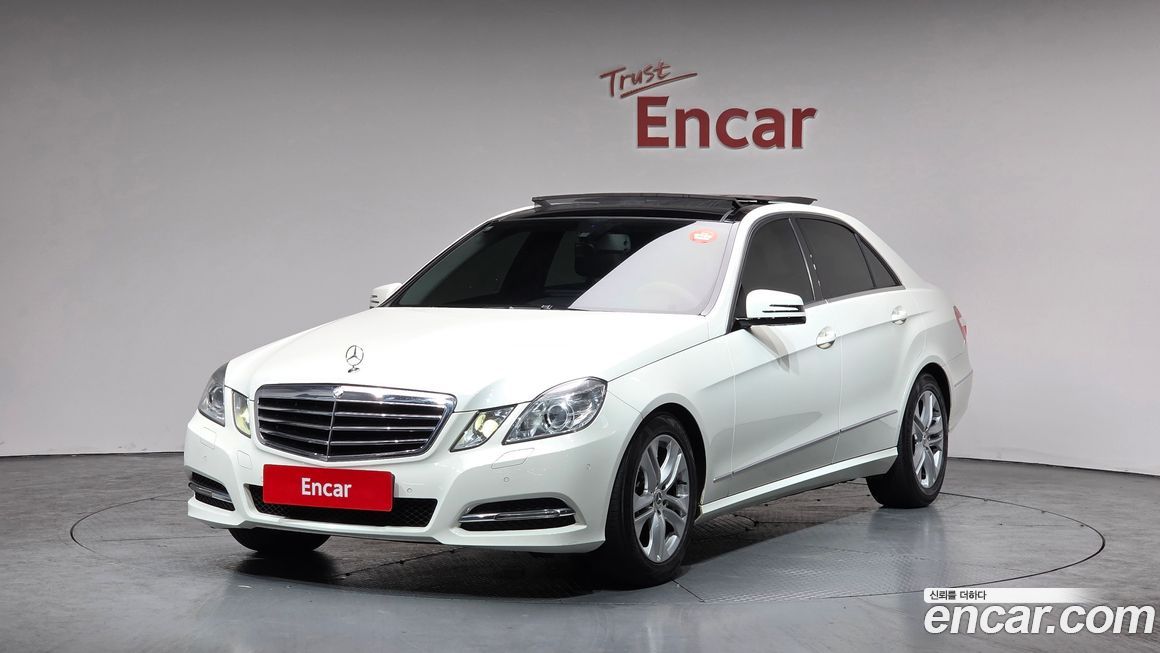 Mercedes-Benz E-Class 2011