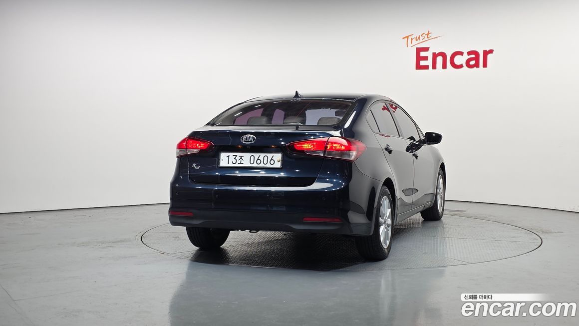 Kia K3 2016