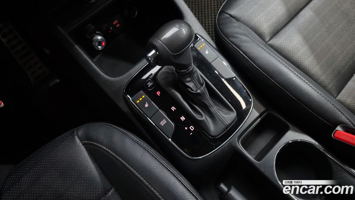 Kia K3 2016