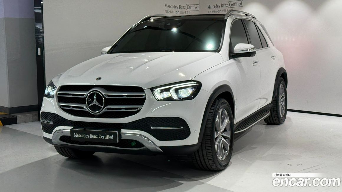 Mercedes-Benz GLE-Class 2023