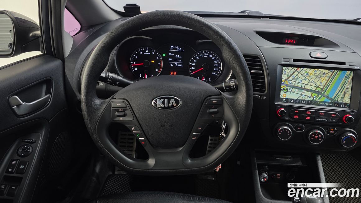 Kia K3 2016