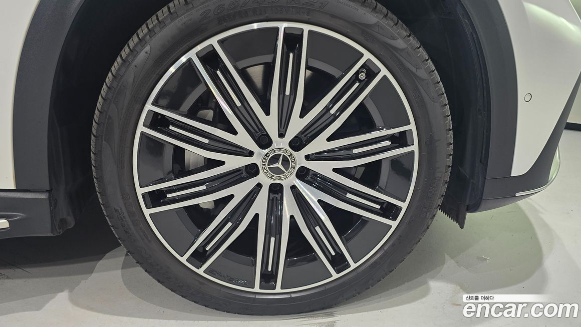 Mercedes-Benz EQE 2023