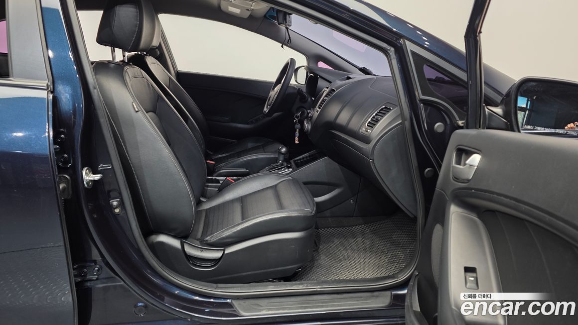 Kia K3 2016