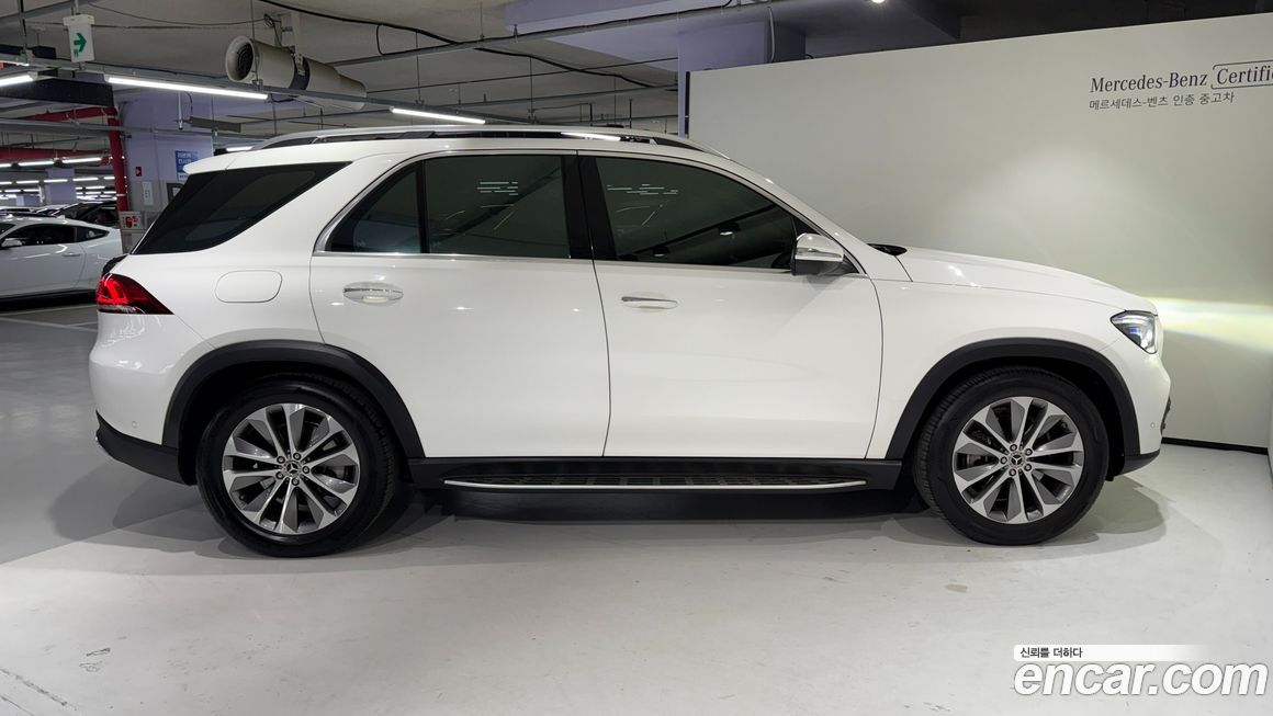 Mercedes-Benz GLE-Class 2023