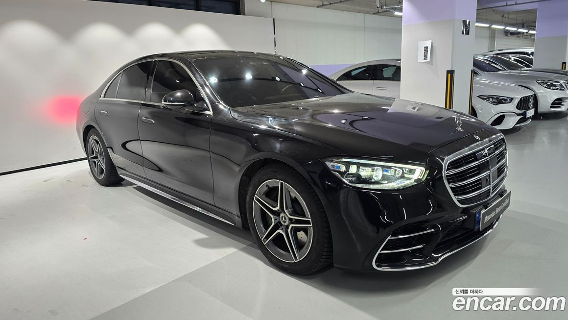 Mercedes-Benz S-Class 2023