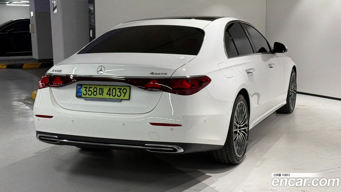 Mercedes-Benz E-Class 2025