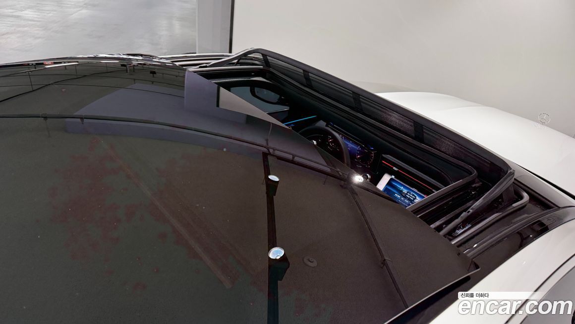 Mercedes-Benz E-Class 2025