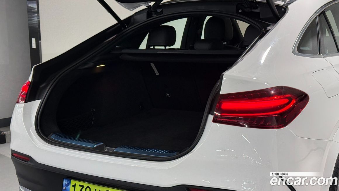 Mercedes-Benz GLE-Class 2025