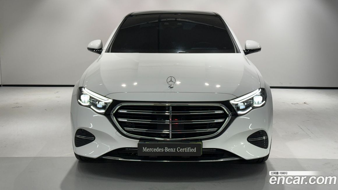 Mercedes-Benz E-Class 2025