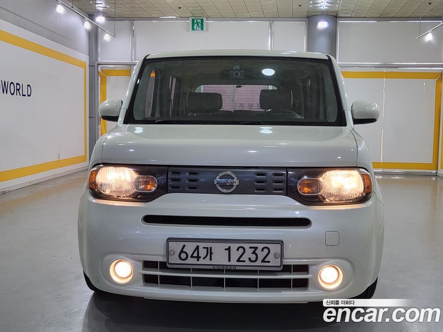 Nissan Cube 2011