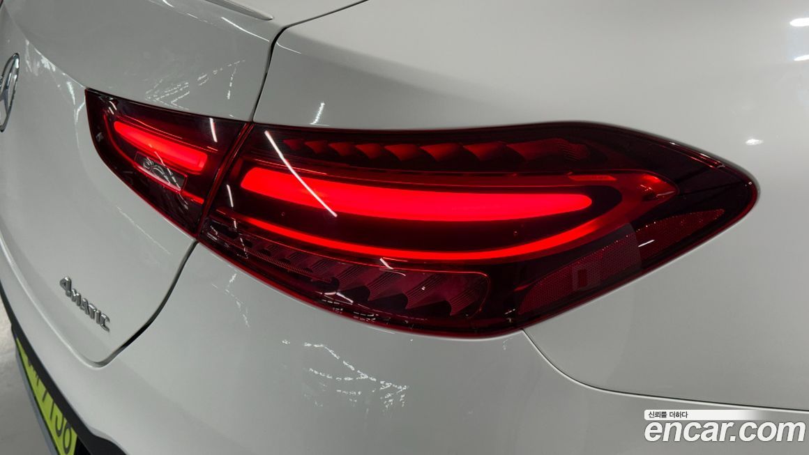 Mercedes-Benz GLE-Class 2025