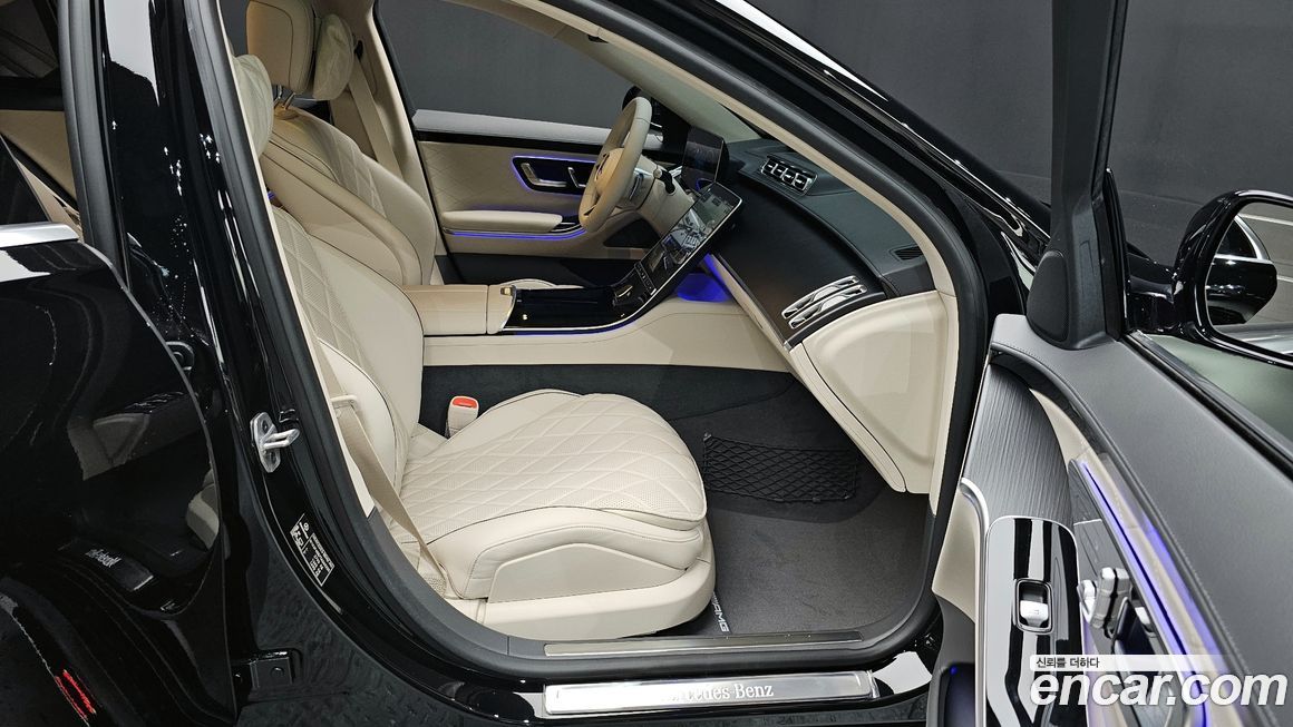 Mercedes-Benz S-Class 2026