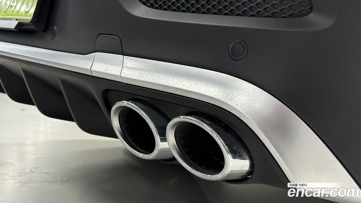 Mercedes-Benz GLE-Class 2025